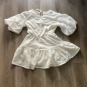 sovere white puff sleeve tired mini summer sun dress size small